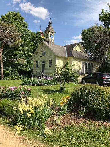 12975 575th Street, Altura, MN 55910
