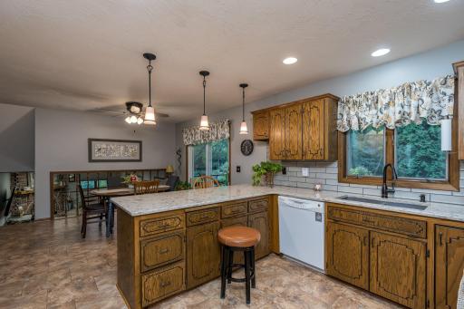 804 W Circle Drive, Montgomery, MN 56069
