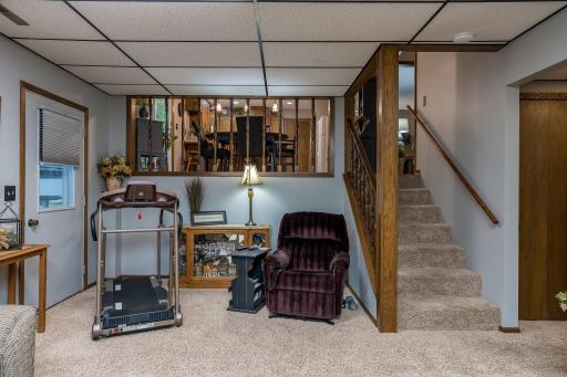 804 W Circle Drive, Montgomery, MN 56069