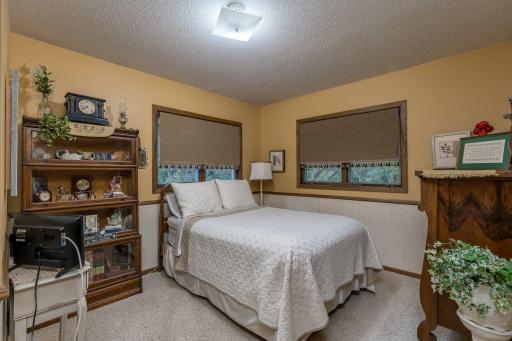 804 W Circle Drive, Montgomery, MN 56069