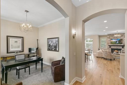 106 Barton Court, Wayzata, MN 55391