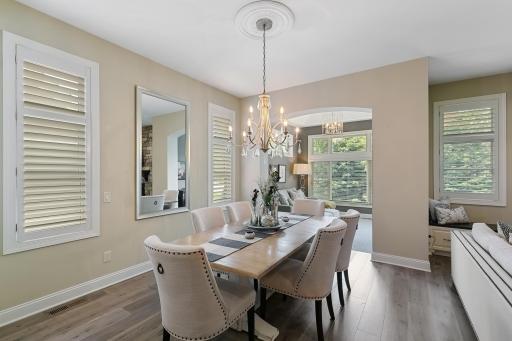 106 Barton Court, Wayzata, MN 55391