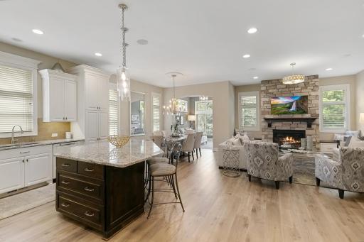 106 Barton Court, Wayzata, MN 55391