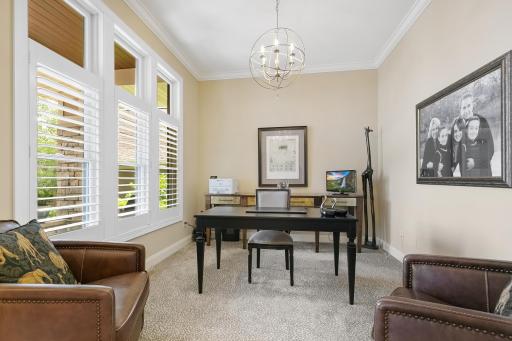 106 Barton Court, Wayzata, MN 55391