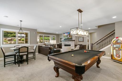 106 Barton Court, Wayzata, MN 55391