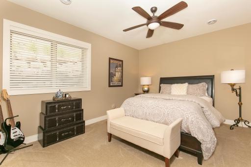106 Barton Court, Wayzata, MN 55391