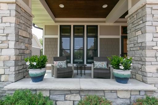 106 Barton Court, Wayzata, MN 55391