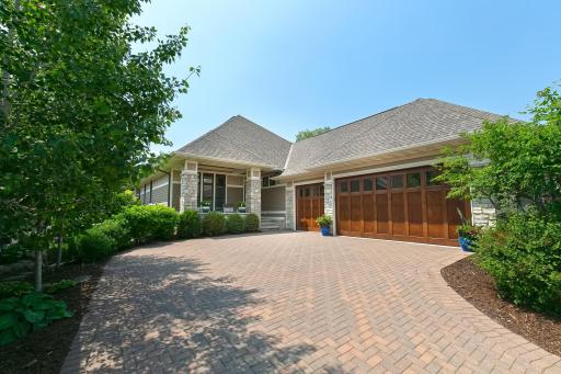 106 Barton Court, Wayzata, MN 55391