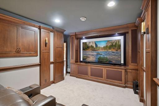 16013 Ringer Road, Wayzata, MN 55391