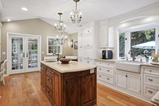 16013 Ringer Road, Wayzata, MN 55391