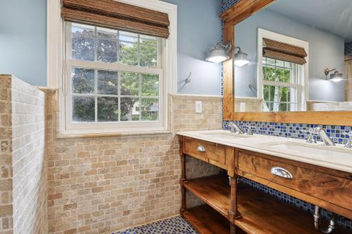 16013 Ringer Road, Wayzata, MN 55391