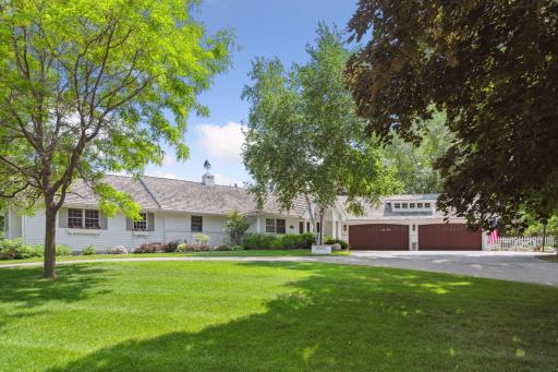 16013 Ringer Road, Wayzata, MN 55391