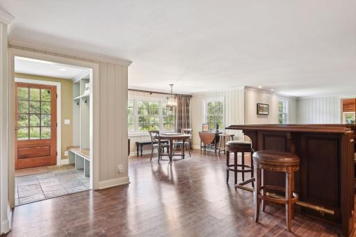 16013 Ringer Road, Wayzata, MN 55391