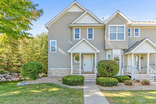 2404 Foxglove Circle, Hudson, WI 54016