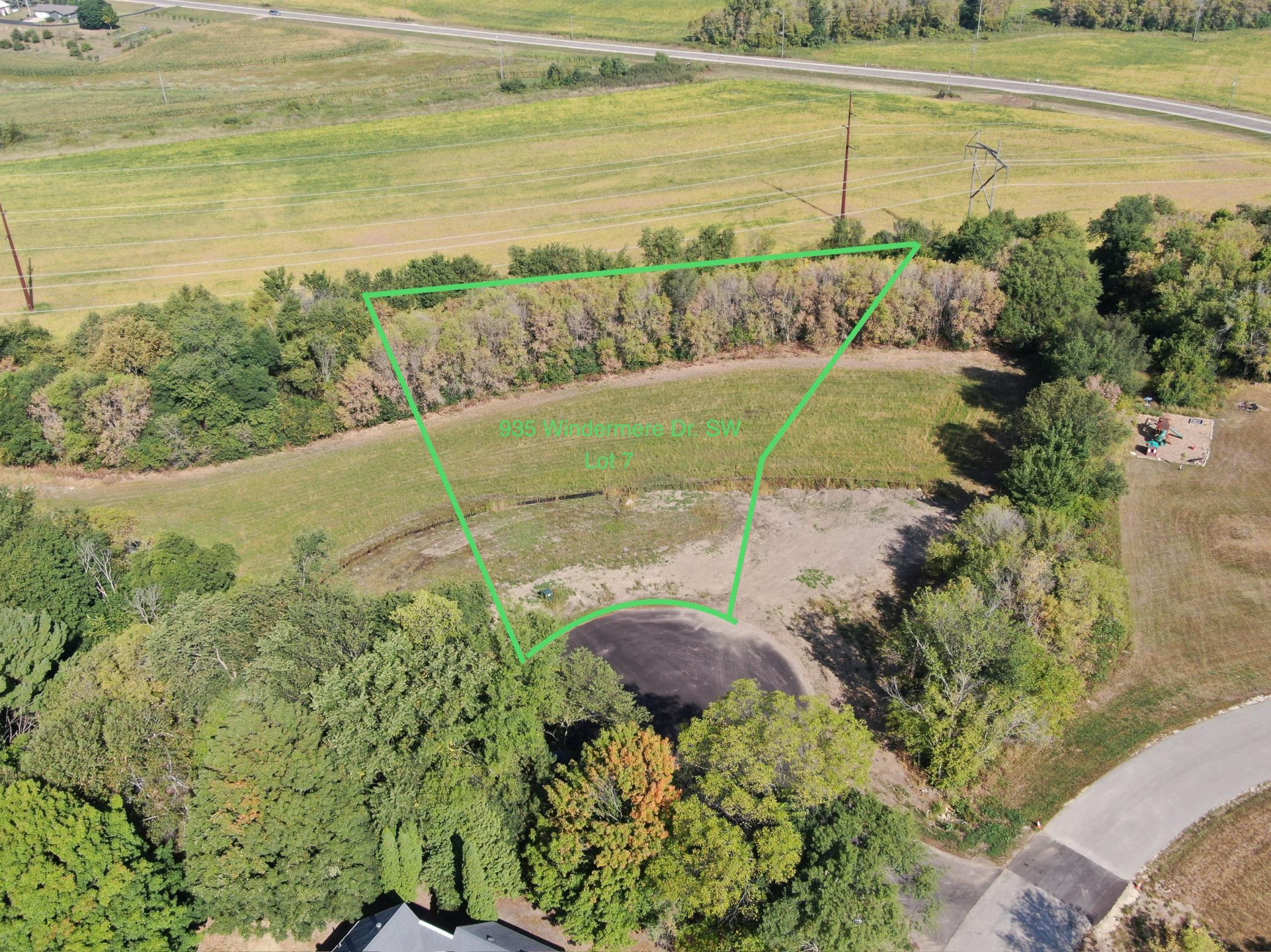 Property photo for 703 Cherrywood Drive SW, Pine Island, MN 55963