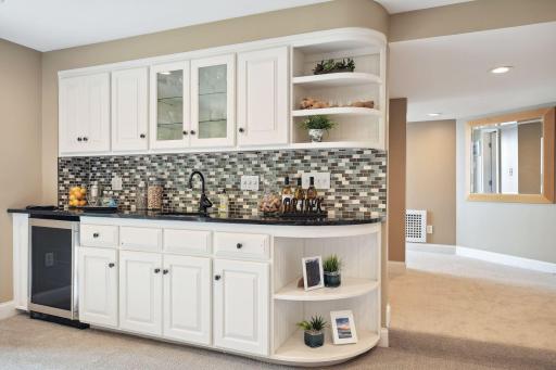 4687 Island View Drive, Mound, MN 55364