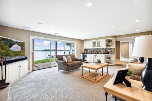 4687 Island View Drive, Mound, MN 55364