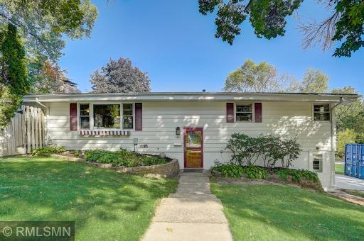 Daytime Front view (from the west/Florida side)