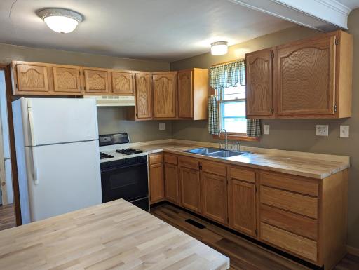 Photo for 1421 1st Avenue E, International Falls, MN 56649 - Listing #6433085 1421 1st Avenue E, International Falls, MN 56649