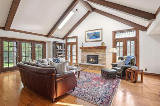 3 Spur Road, Edina, MN 55436