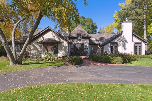 3 Spur Road, Edina, MN 55436