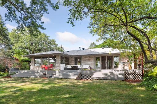 Welcome to your outdoor paradise!