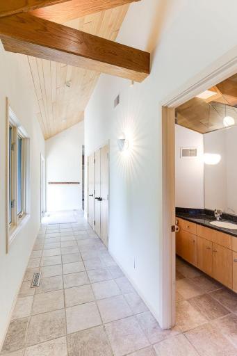 1875 Highsted Drive, Maple Plain, MN 55359