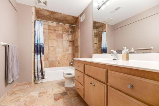 1875 Highsted Drive, Maple Plain, MN 55359