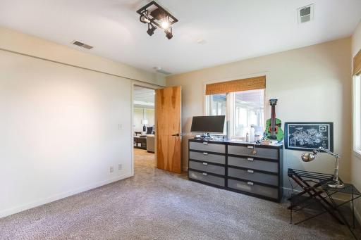 1875 Highsted Drive, Maple Plain, MN 55359