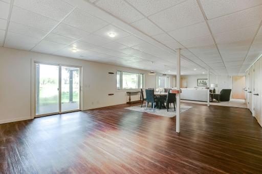 1875 Highsted Drive, Maple Plain, MN 55359