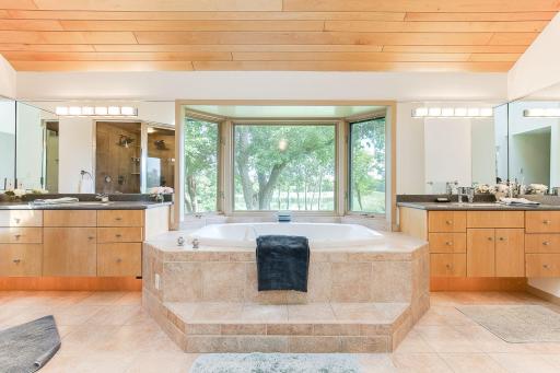 1875 Highsted Drive, Maple Plain, MN 55359