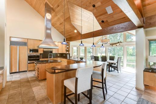 1875 Highsted Drive, Maple Plain, MN 55359