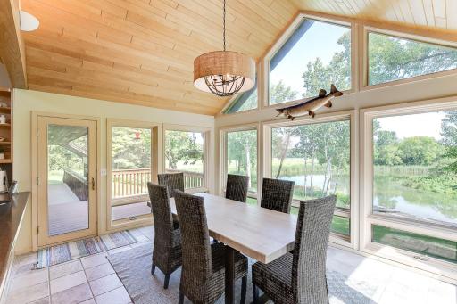 1875 Highsted Drive, Maple Plain, MN 55359