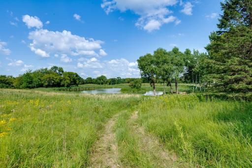 1875 Highsted Drive, Maple Plain, MN 55359