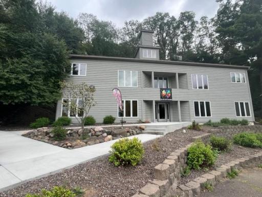 Prime location for your business!