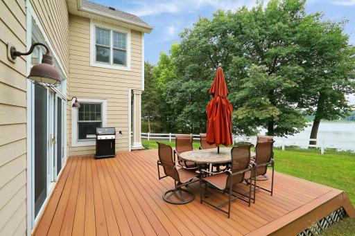 Picture BBQ's, sunbathing and entertaining here all summer!