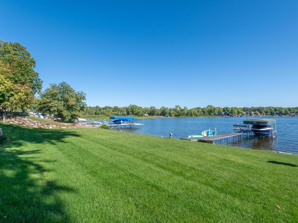 Lake & lawn fun for everyone