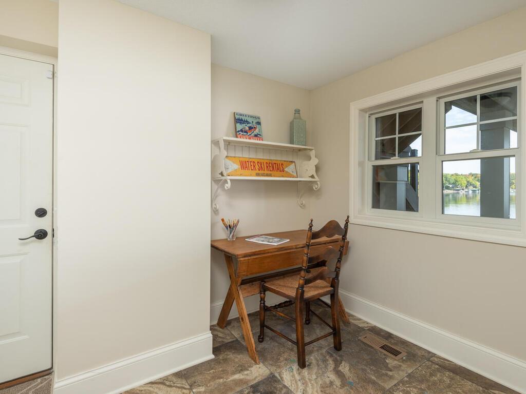 Office or art room...view!