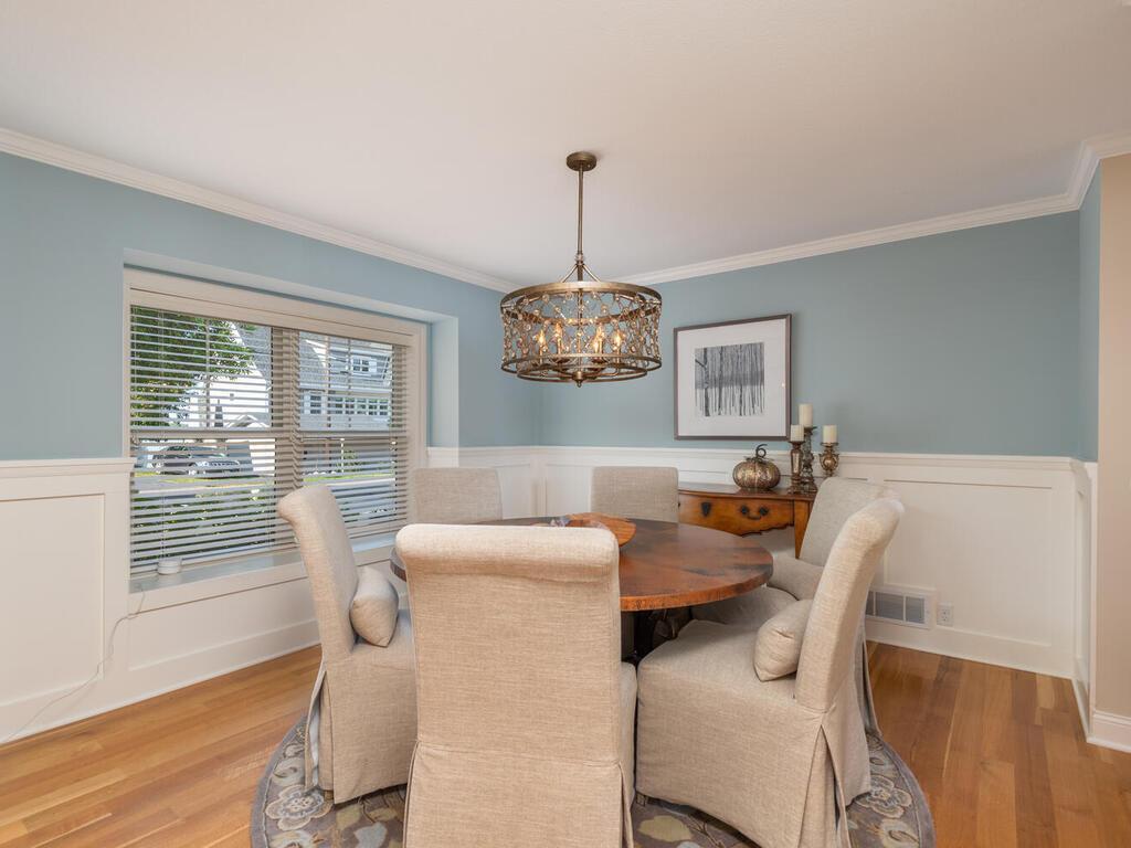 Spacious dining room
