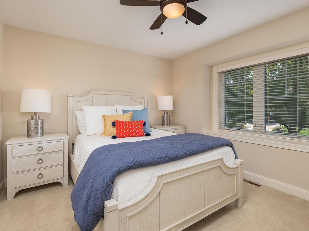 Junior bedroom #2