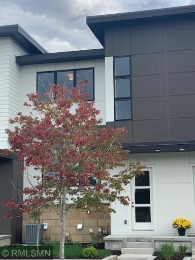 Photo for 16060 Eagleview Drive, Lakeville, MN 55044 - Listing #6434031 Home sweet home!! Move in ready and waiting for you.