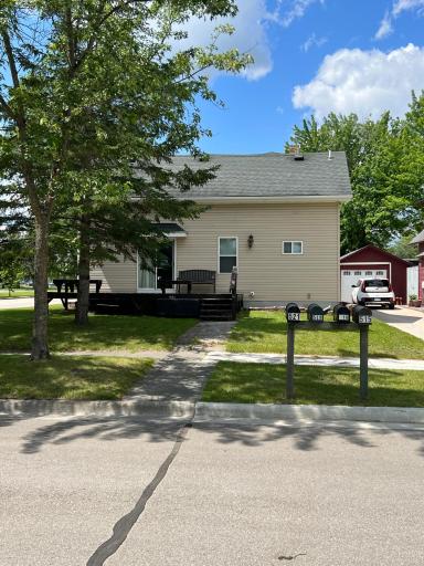 521 1st Avenue SE, Baudette, MN 56623