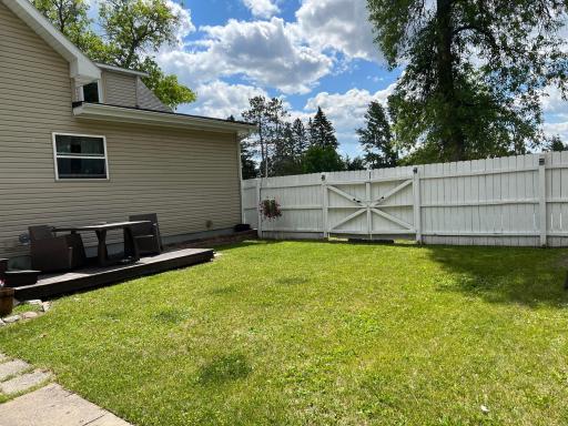 521 1st Avenue SE, Baudette, MN 56623