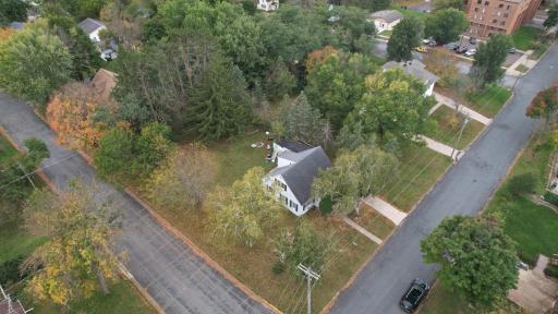 1120 12th Avenue E, Menomonie, WI 54751