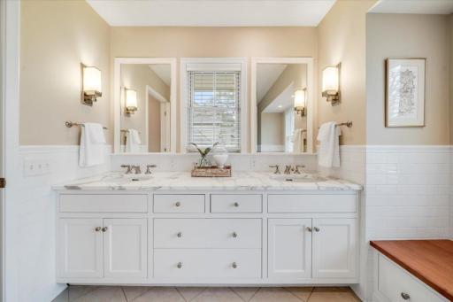 5317 Chantrey Road, Edina, MN 55436