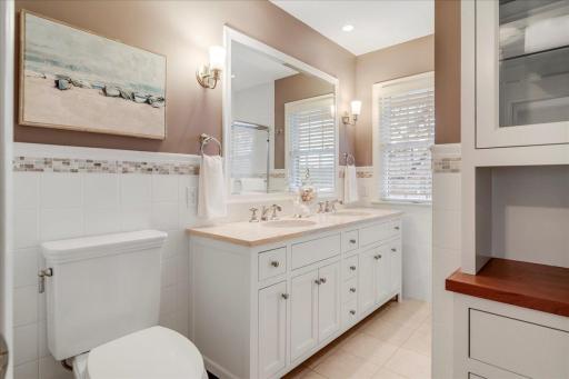 5317 Chantrey Road, Edina, MN 55436