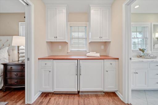 5317 Chantrey Road, Edina, MN 55436
