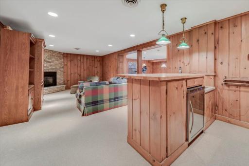 5317 Chantrey Road, Edina, MN 55436