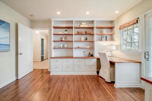 5317 Chantrey Road, Edina, MN 55436