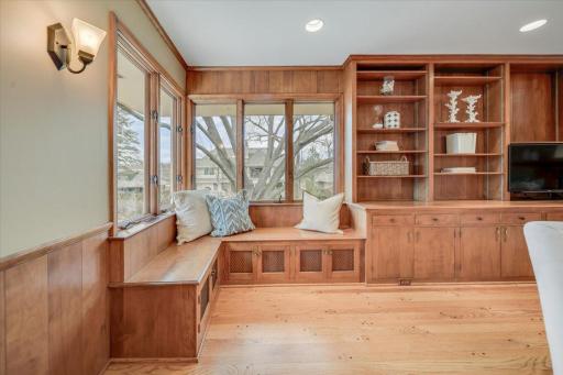 5317 Chantrey Road, Edina, MN 55436